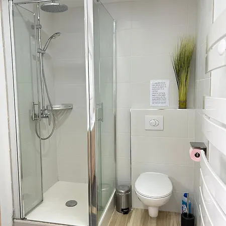 Les Bambous Apartment Poissy